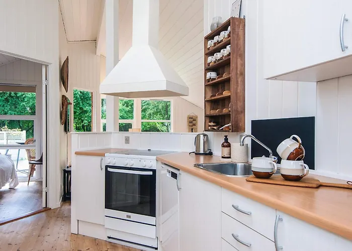 5 Person In * Ansager